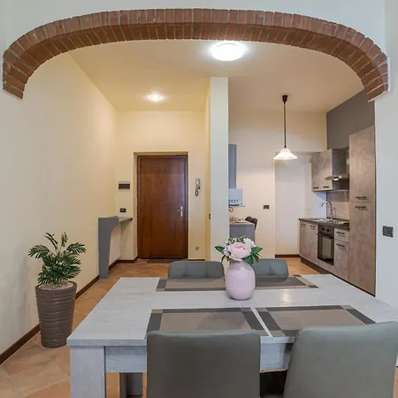 Apartamento Modern With Balcony Maslianico